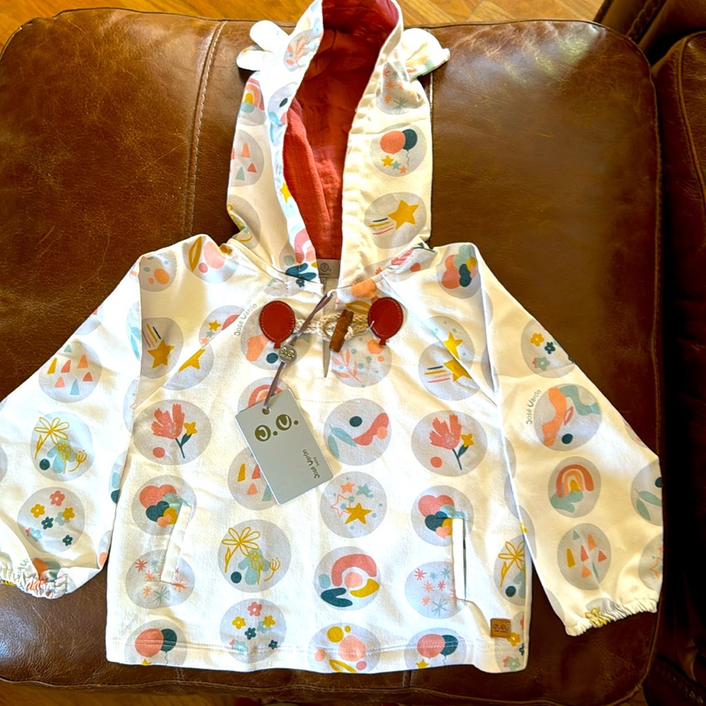 JOSE VARON Cute Spanish designer Infant girl Pullover with hood NWT